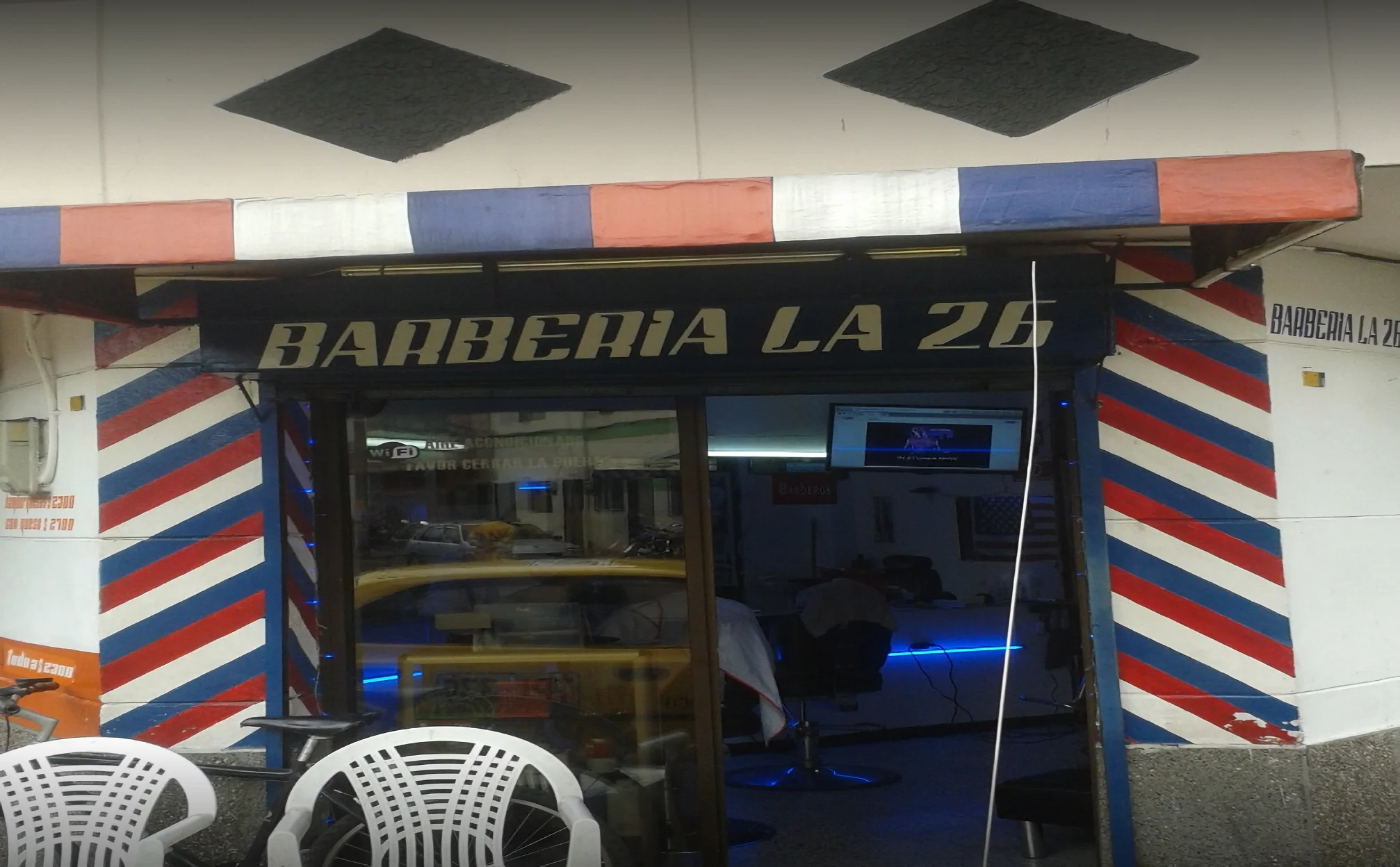 BARBERIA LA 26-2058