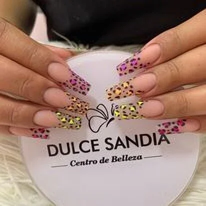 Centro De Belleza Dulce Sandía-1719