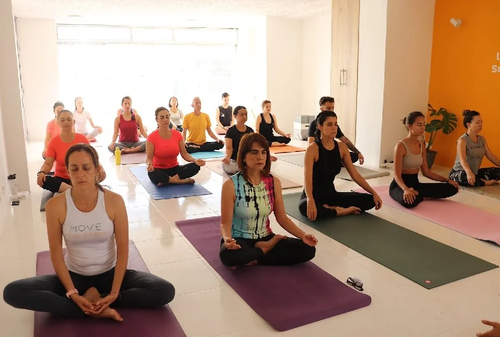 Yoga-yoga-meditacion-bienestar-yoda-wellness-studio-10943