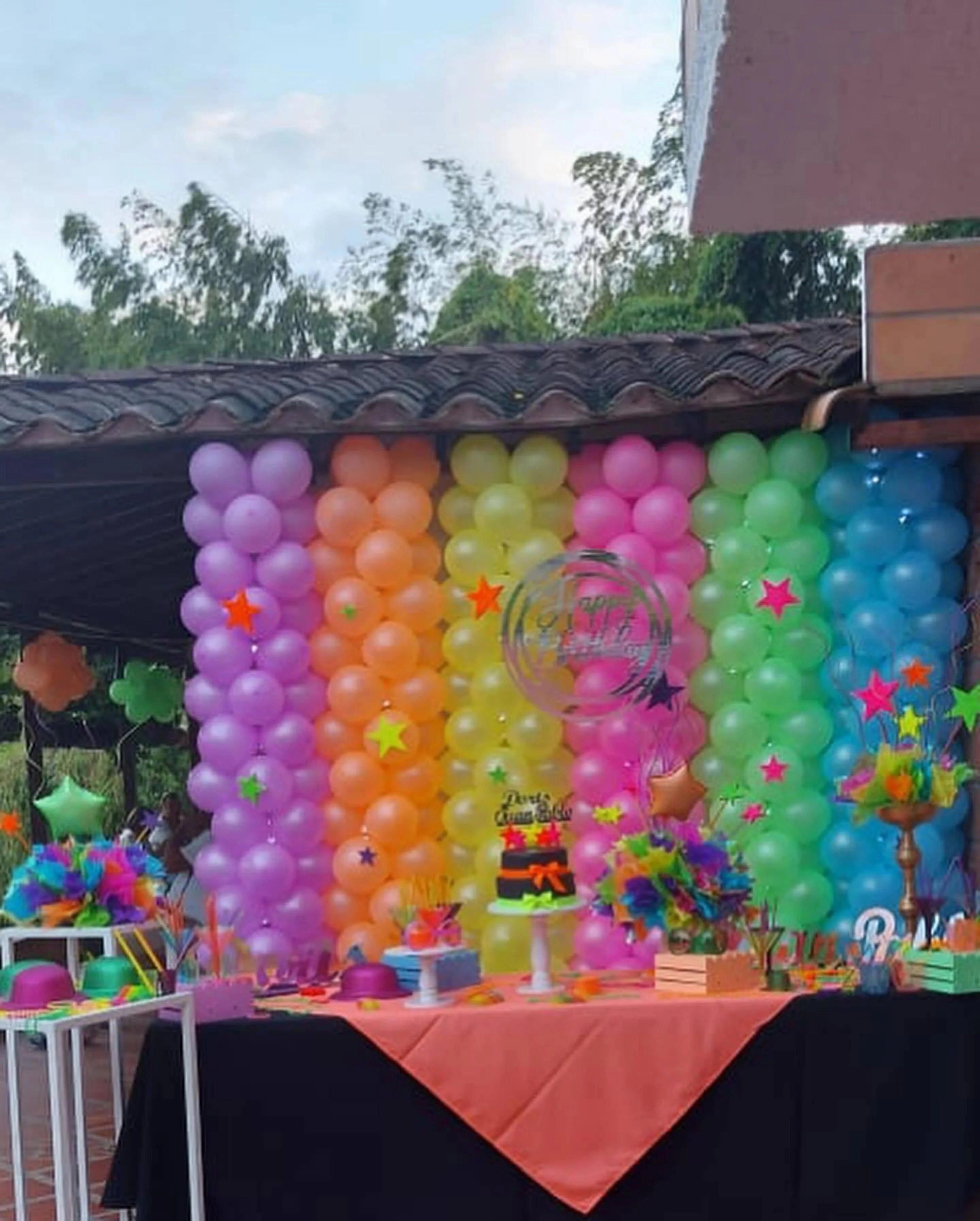 Todo Para Decoración de Fiestas Precios Justos Piñatería online Medellín  Colombia