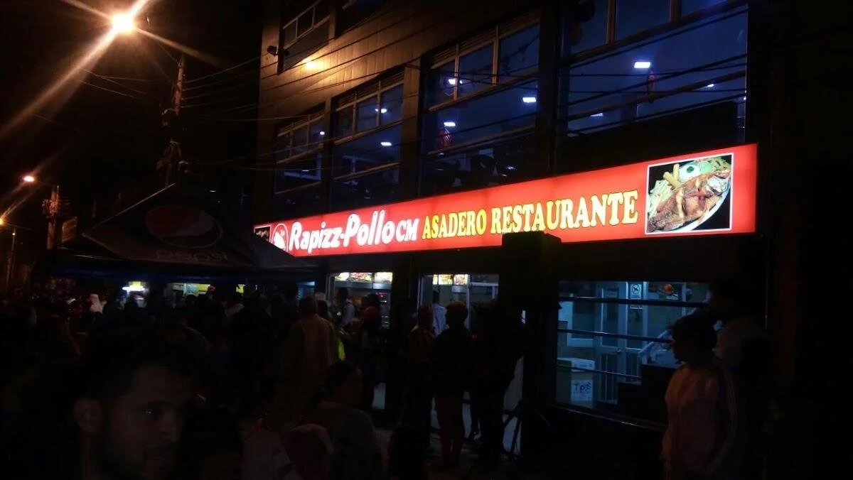 Asadero Restaurante RAPIZZ-POLLO CM-7176