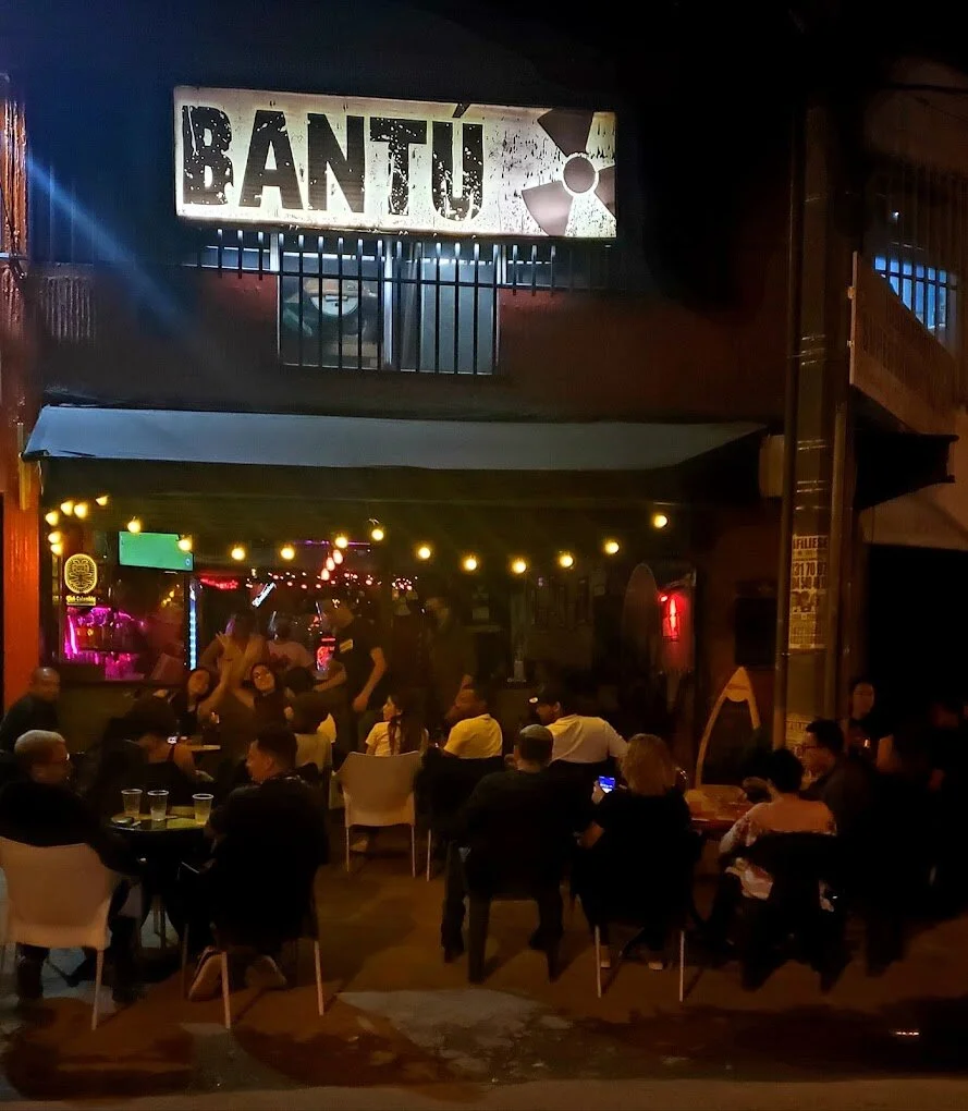 Bantú Bar-9605