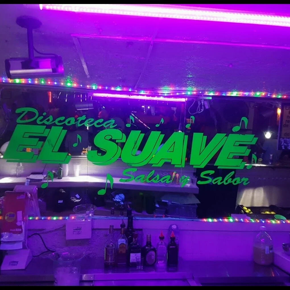 Discoteca El Suave (salsa & sabor)Disc-9813