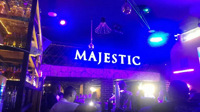 Majestic Premium Bar-10116