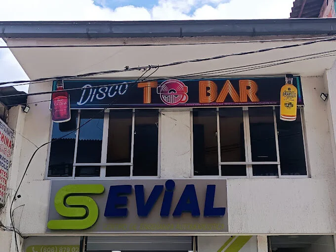 Disco To Bar-10479