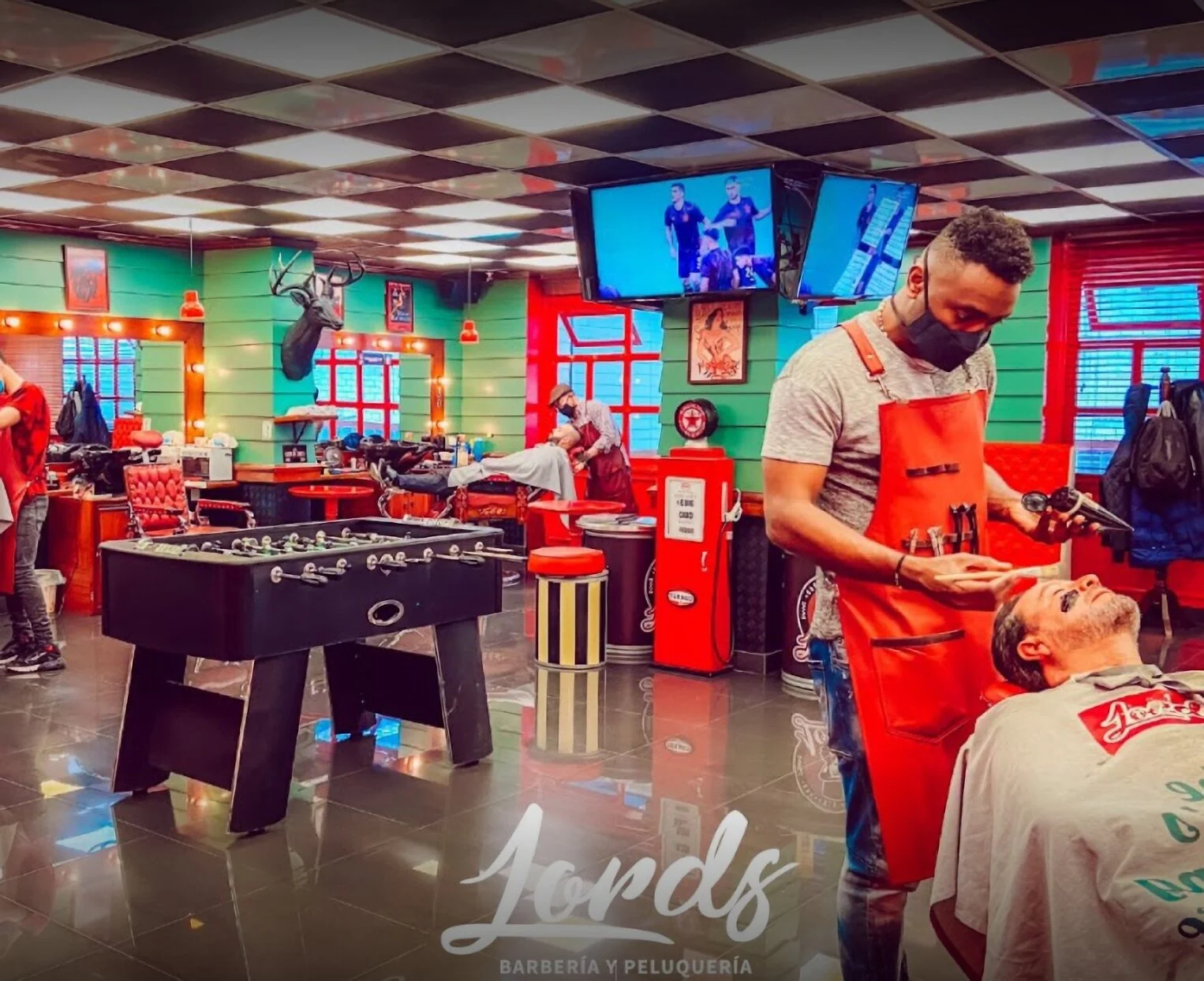 Barbería-barberia-lords-sede-country-club-4843