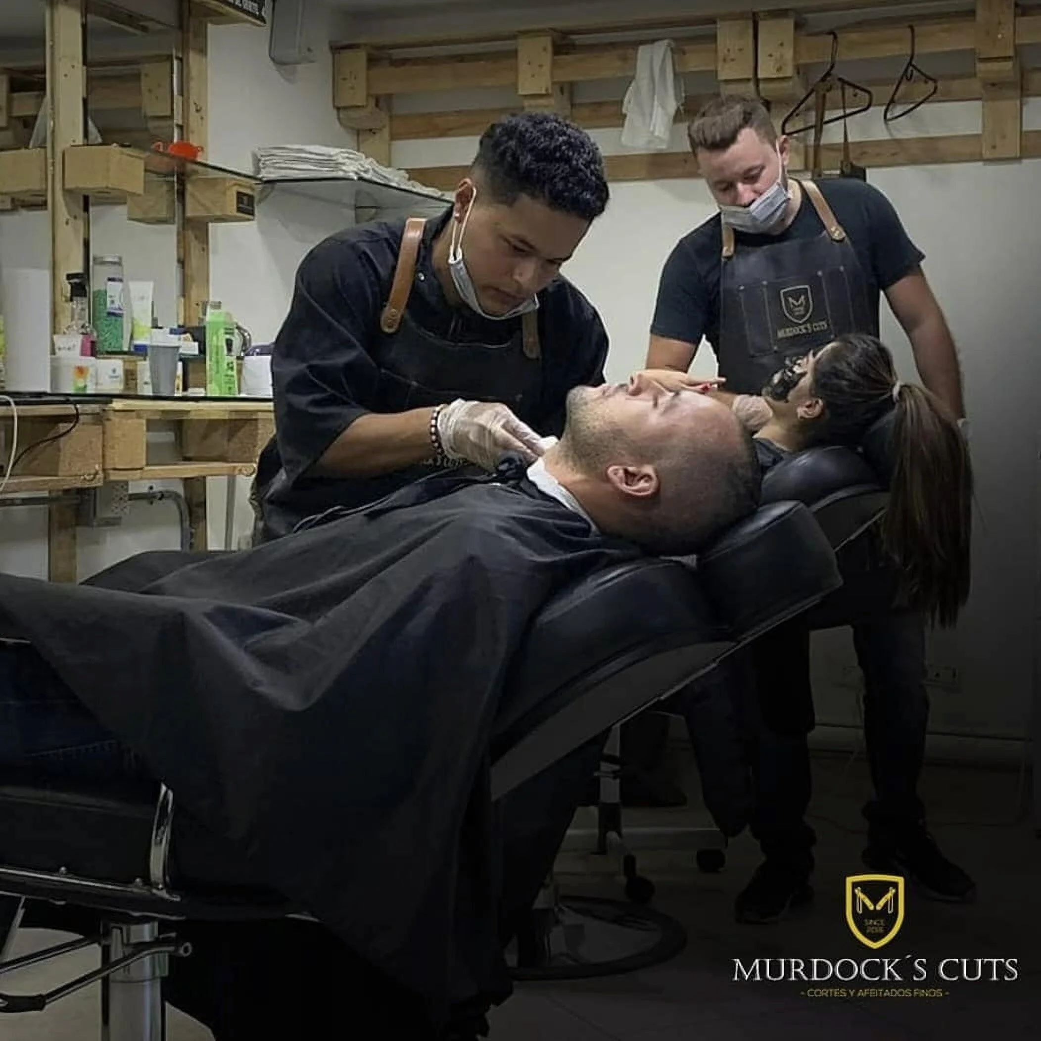 Barbería-murdocks-cuts-barberia-6412