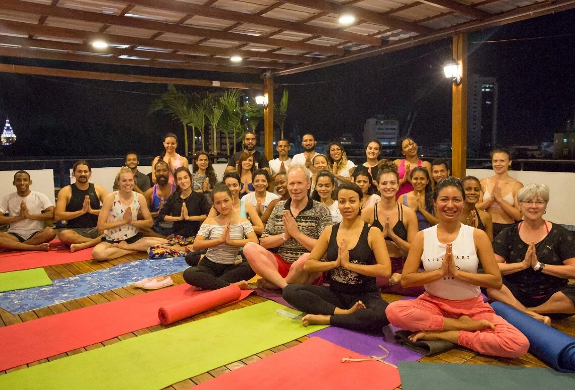 Yoga-santuario-del-yoga-6444