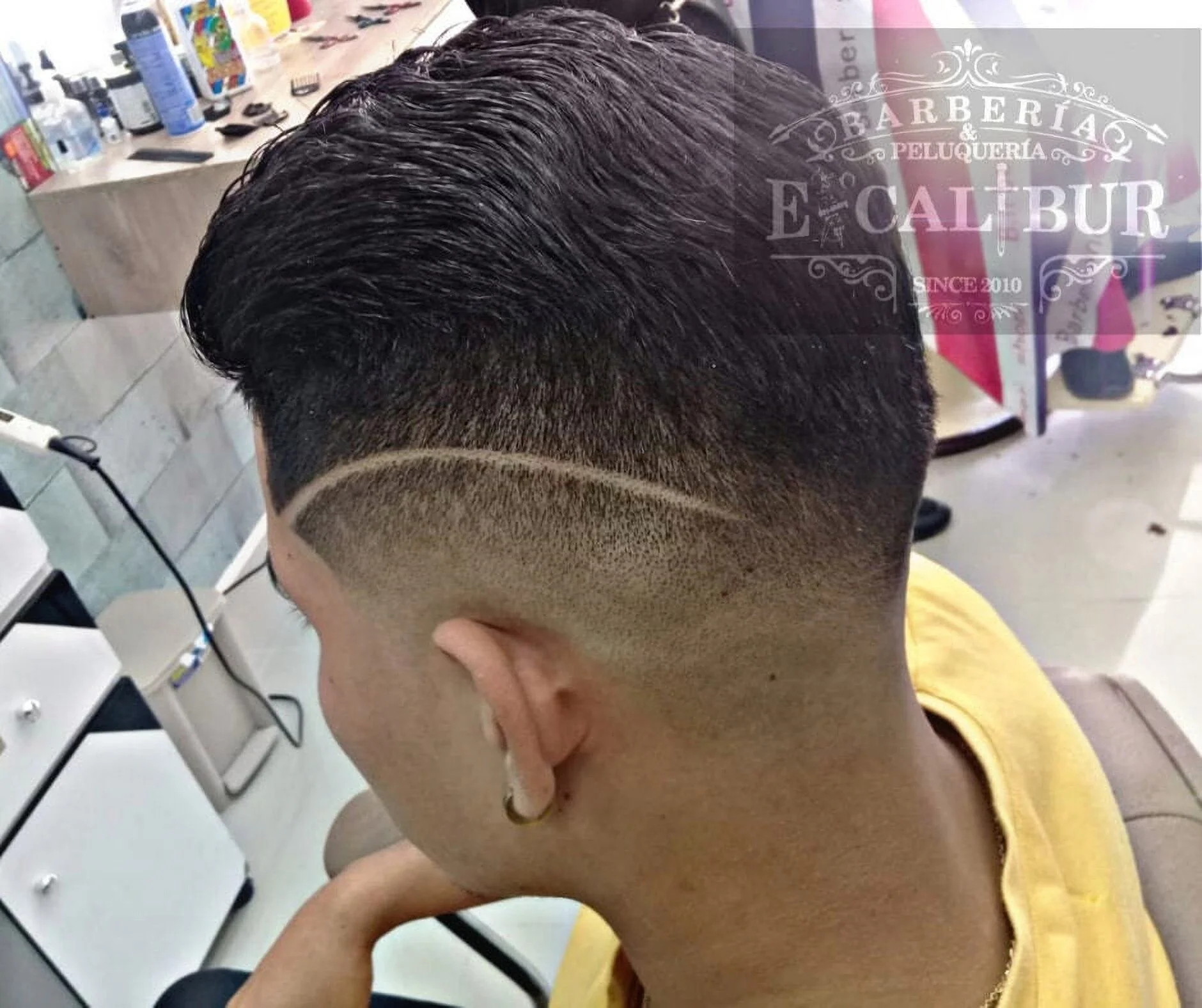 Barbería-peluqueria-y-barberia-excalibur-7031