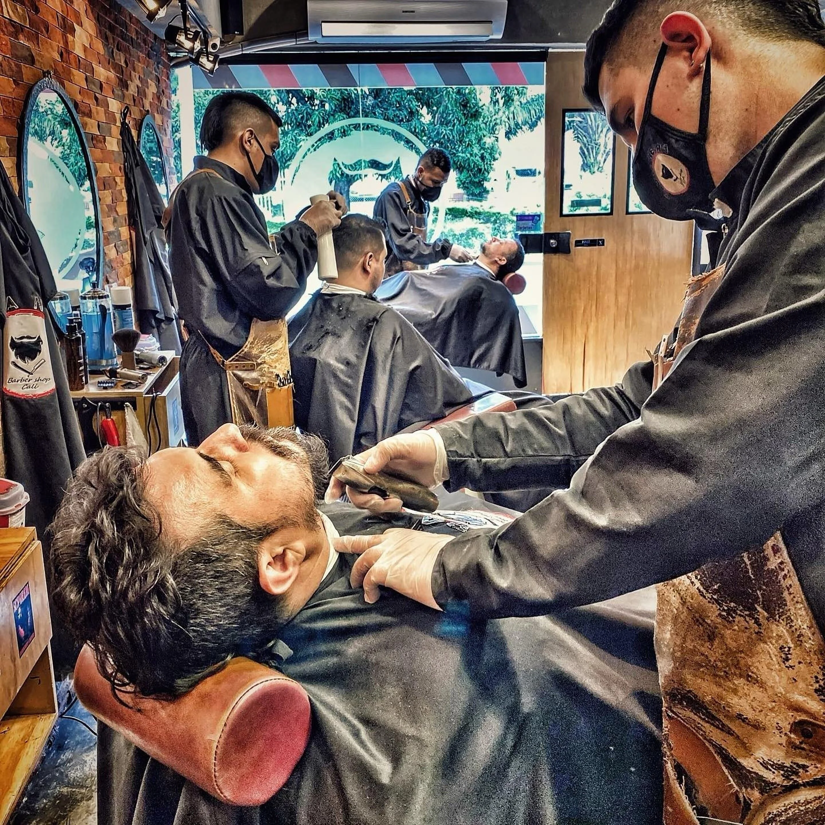 Barbería-barba-negra-barber-shop-cali-7185