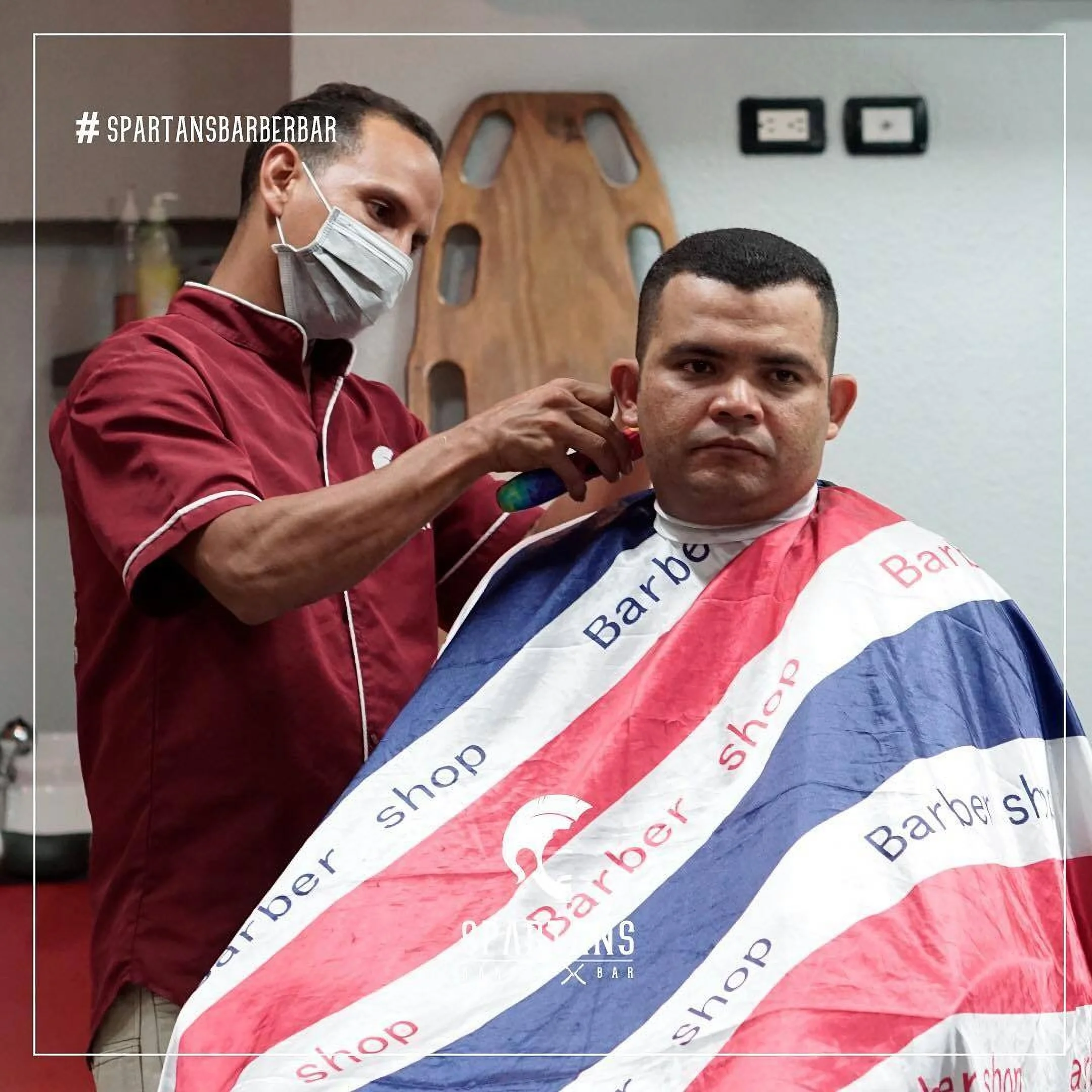 Barbería-spartans-barber-bar-7576