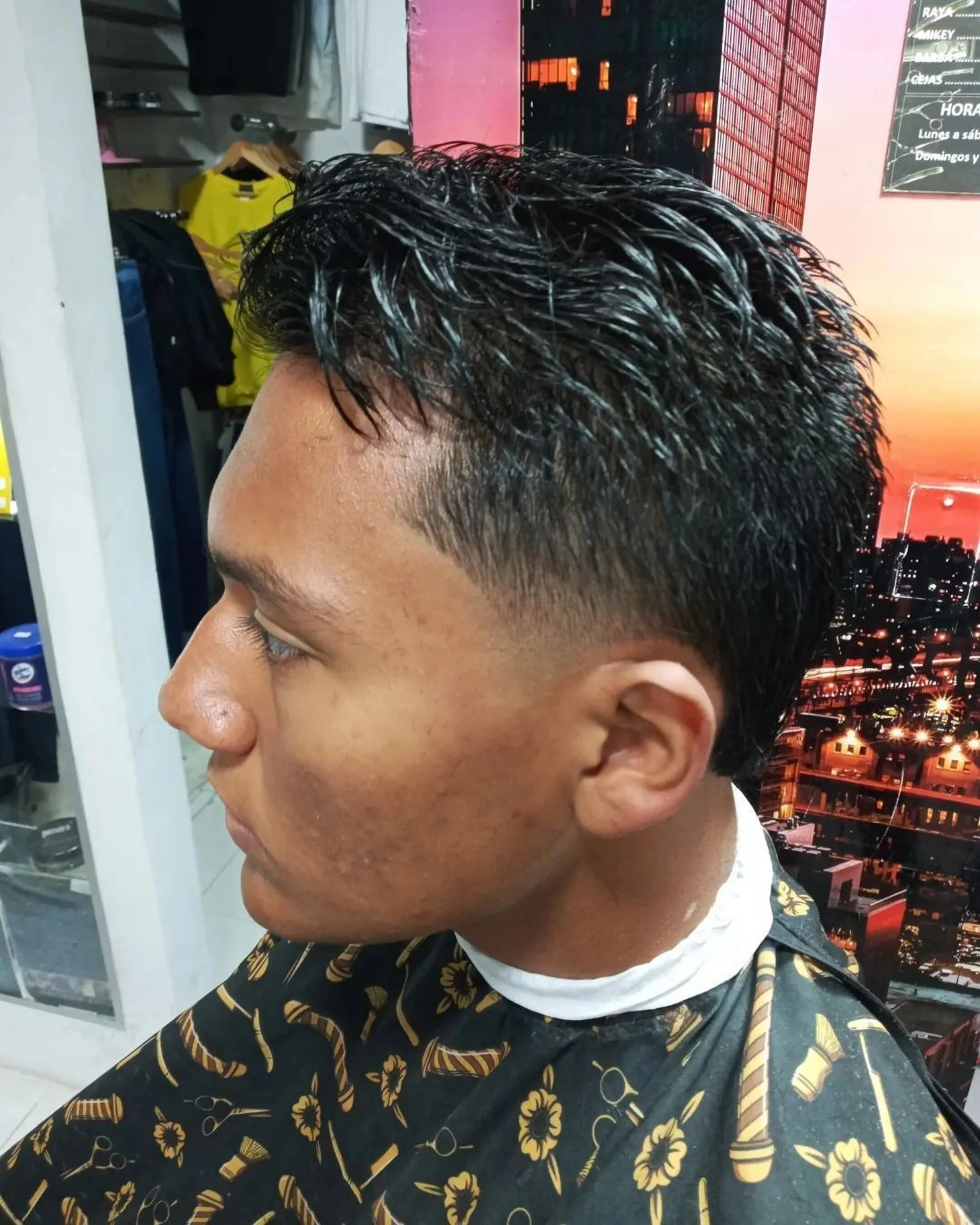 Barbería-barberia-black-y-white-barbershop-7927