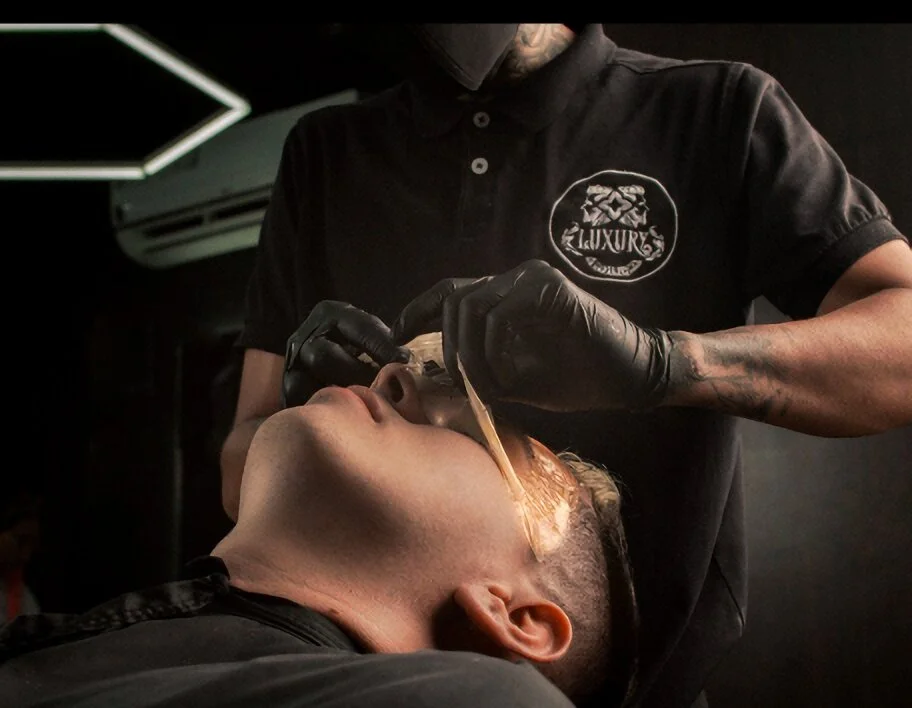 Barbería-luxury-barber-shop-8110