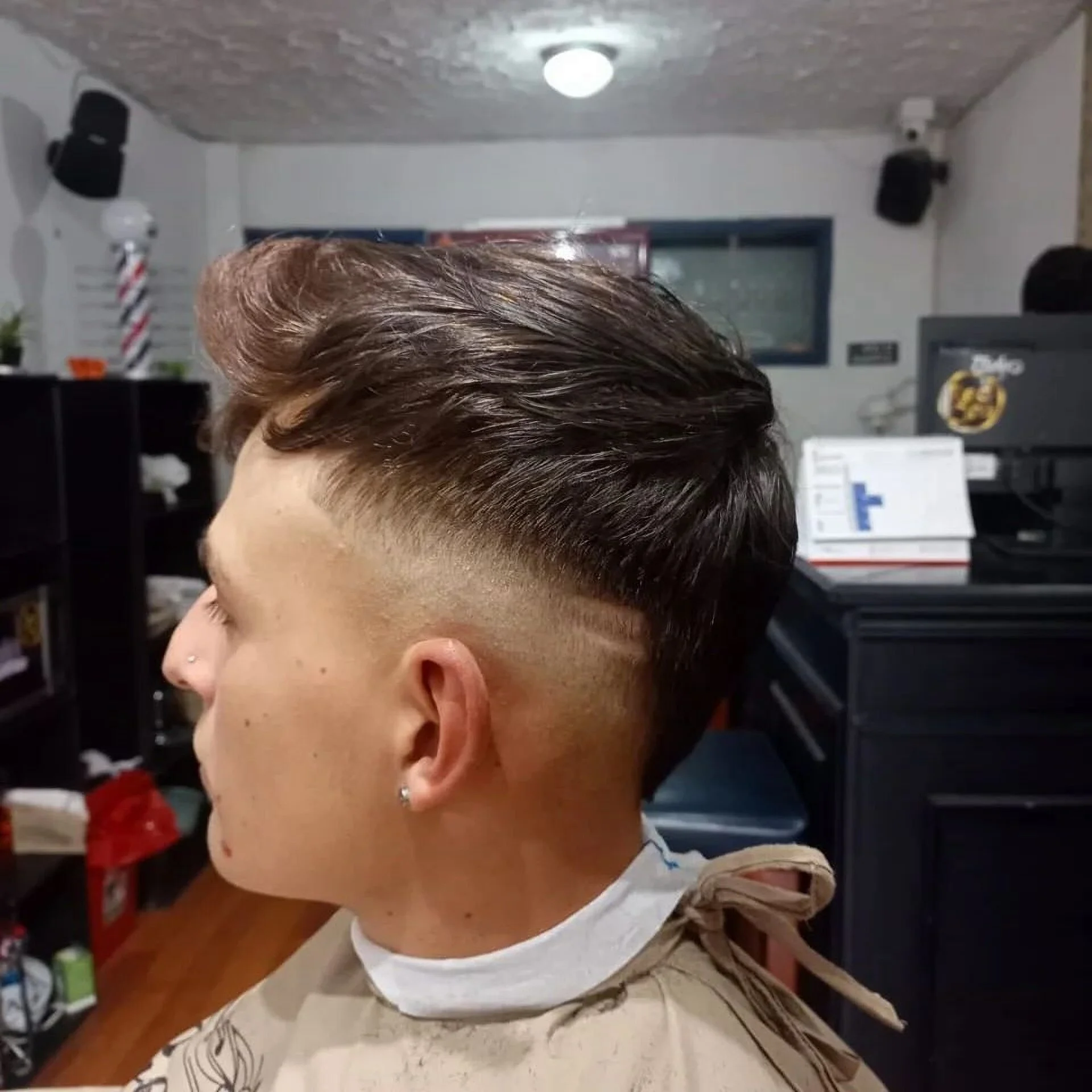 Barbería-gentlemens-barber-shop-8453