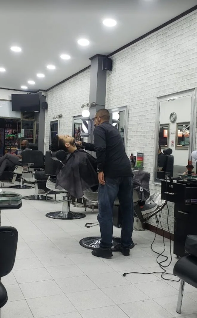 Peluquería ㅤ-hair-salon-peluqueria-y-barberia-8985