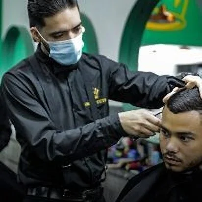 Barbería-crown-cuts-9870